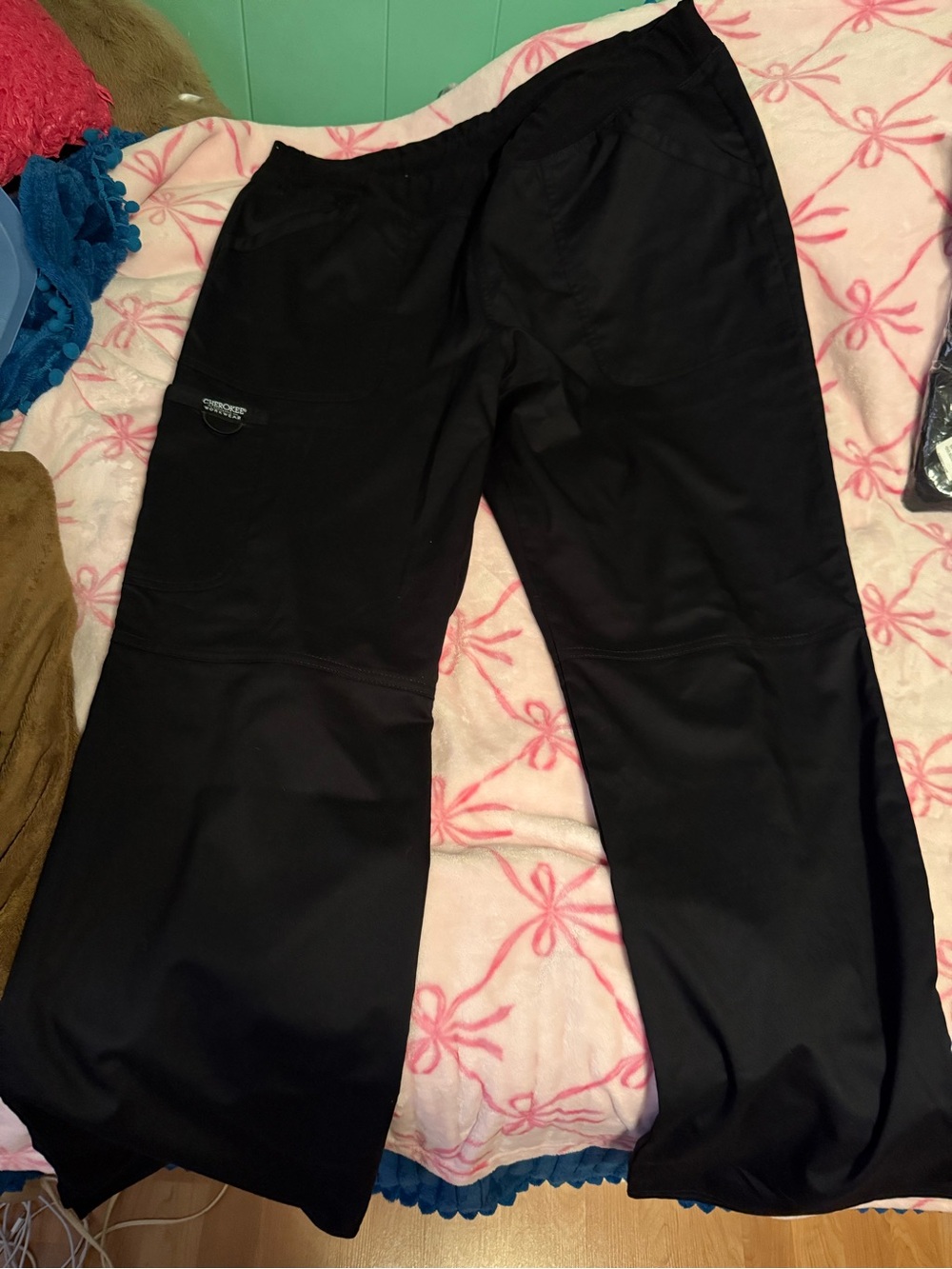 Cherokee Black Women's Cargo Scrub Pants